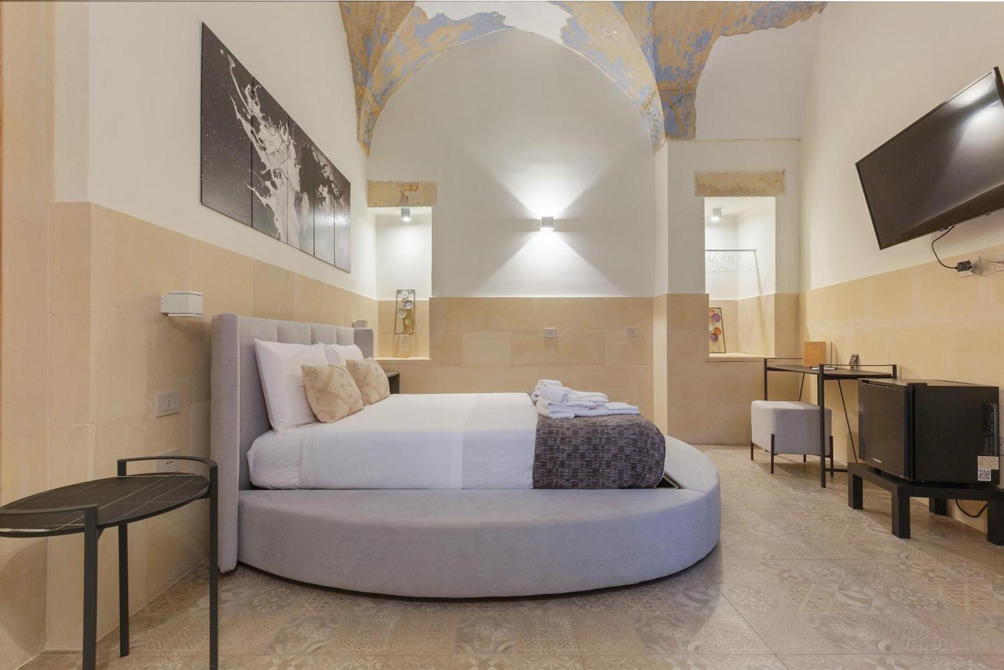 Liberty Barocco Hotel เลชเช ภายนอก รูปภาพ